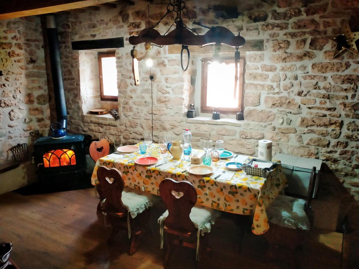 Maison En Pierre Fiastra Dış mekan fotoğraf